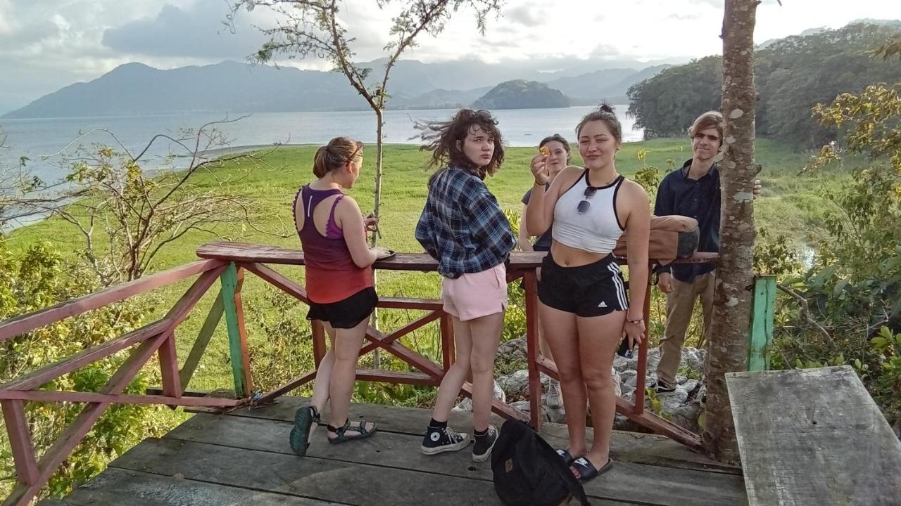 Hostal Azul Del Lago Agua Azul Extérieur photo